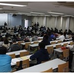 明日初めて免許証の更新行く予定なんだがなんか気をつけることある？ 	