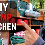 『キャンプのときのキッチンに使えるチャックボックスのDIY』の画像