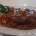 昔ながらのレトロな雰囲気を感じるカフェテリア志賀でカツカレー！