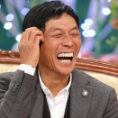 【愕然】うわぁああ…機内がざわついた瞬間!? さんまが語った衝撃エピソードとは