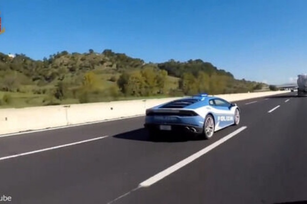 ファンサマリィ