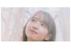 【朗報】佐藤楓さん、美しい大腿部を披露へwwwwwww