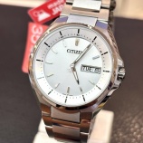 『【CITIZEN】シンプルで大人な腕時計ATTESA』の画像