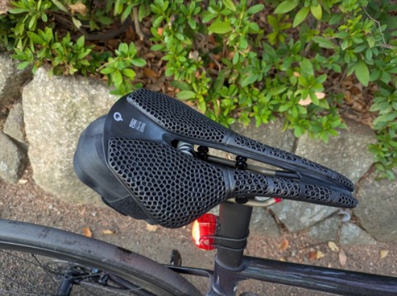 抜群の安定感と快適の両立 — Prologo NAGO R4 PAS 3DMSS TIROX を使ってみたリアルインプレ」