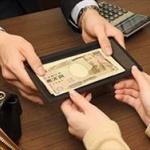 「現金支払いお断り」東京で実験店開店へｗｗｗ
