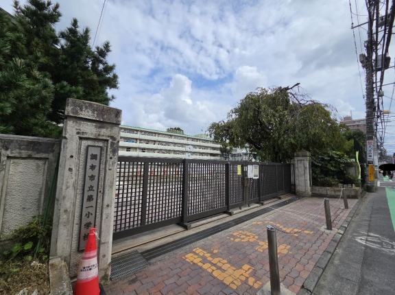 【小島町の工事】調布市立第一小学校の仮設校舎の工事が規模が大きくてびっくりした