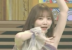 【神GIF】田村真佑さん、歌番組で『丸出し』してて最高wwwww