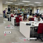 【画像】SOD本社の床、シミだらけｗｗｗ