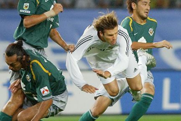 ヴェルディvsレアルマドリード ｃｒｙ ｆｏｒ ｔｈｅ ｍｏｏｎ