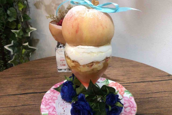 趣味の為に生きて行く パフェ