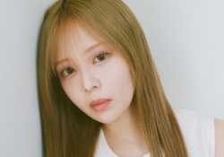 【速報】佐藤璃果さん、宣材写真が完全に売れない櫻坂になってしまう