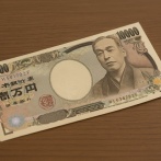 【悲報】生活保護費423万円を不正受給←フィリピン国籍の45歳の女を詐欺容疑で逮捕