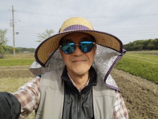 おやじの田んぼ（幸運な日に耕耘をしました）