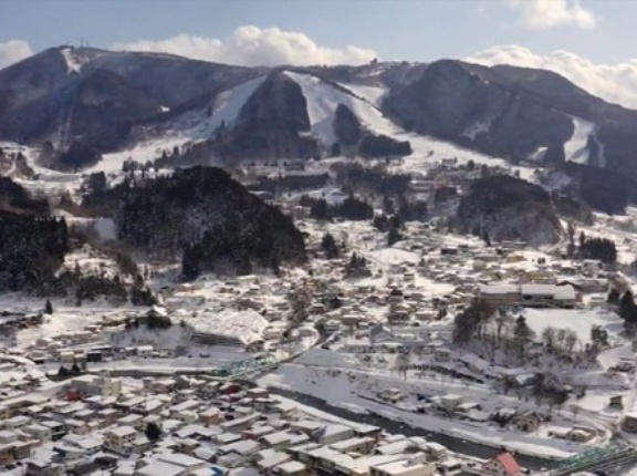 【青森】スキーの国際大会が中止　選挙日程と重なり自治体職員の派遣受けれずスタッフ不足で