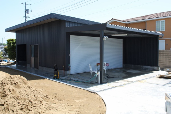 かっこいいデザイン車庫ガレージ 倉庫 ガレージハウス施工例 外構