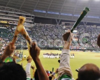プロ野球、観客動員数の過去最多を記録wwwwwwww