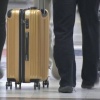 日本、外国人の入国を全面停止へ