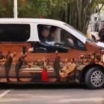 【速報】中国で目撃が相次ぐ「日本の無条件降伏」祝うボディーステッカーの車、日産の車だという渾身のギャクが発生ｗｗｗｗ