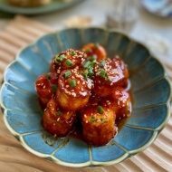 チーズとおかかがベストマッチな焼きおにぎり！