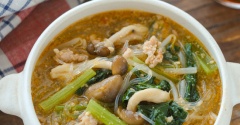 豚ひき肉とたっぷり野菜のレンジ麻辣湯【#簡単 #時短 #レンジ #クレハタイアップ #PR】