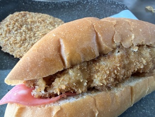 【ぬまつーグルメ】2025年、桃屋の甘タレ納め。年内は大晦日まで。年明けは６日から営業するみたい。