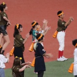 『オリックス、西武に快勝、宮城初完封』の画像