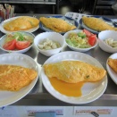 オムライスと3種の副菜