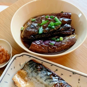【シニアの暮らし】一気に肉食へ💦おひとりさま食堂＠賃貸。。
