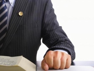 【悲報】阿部慎之助氏の弁護士、TVコメンテーターの不適切発言にもお怒り。これ名誉毀損で全員戦々恐々か？