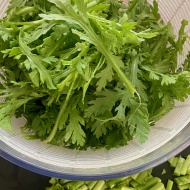 春菊と鰹のたたきのおつまみサラダ