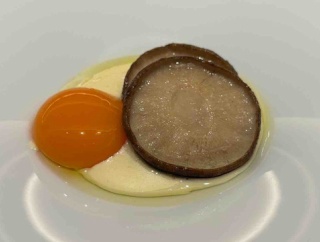 永田町　「CHIUnE」