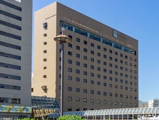 【守口】守口市駅前のアゴーラで苺と抹茶のスイーツ&ランチディナービュッフェがはじまるみたい