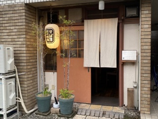 上前津「炭火焼鳥  すばる」