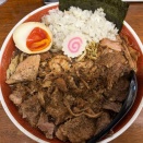 モンナカブラックラーメン（旧東神田ら～めん4）〈江東区富岡〉