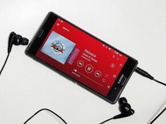 最近のスマフォってイヤホンジャック付いてないの?