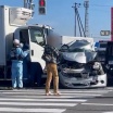千葉県でトラックや乗用車など6台が絡む事故発生　乗用車は押し潰され原型とどめず　1人死亡