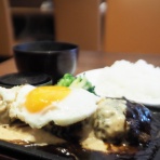 白髪おやじのおひとりさまランチ