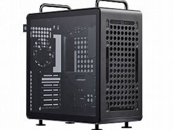 PCケースを購入したんだけど大きな傷が最初からあったから交換してもらった