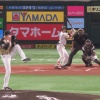 【vsソフトバンク】日ハムバーヘイゲン、初回に栗原のソロホームランで先制を許す
