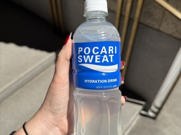 外国人「ポカリスエットって名称を変えれば世界で覇権取れるよな」