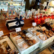 姫路　シュークリーム♪《フロマージュ》