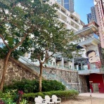 つぎの角をまがったら