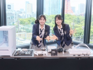 AKB48の新井彩永さん＆奥本カイリさんと最新の自作パソコンを組み立ててみた、ｷﾀ━━━━(ﾟ∀ﾟ)━━━━!!【さえちゃん・カイリ】