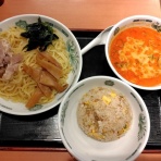 青木悠真のラーメンと野球で日が暮れる