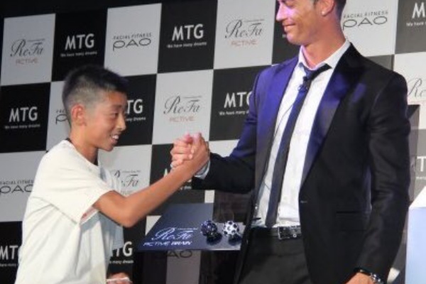 驚愕 なぜ笑うんだい の少年が高校サッカーで優勝していたwww スポーツまにあちゃんねる