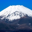 【驚愕】富士山で99歳の女性が山岳遭難　救助隊員が救助中