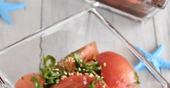 ポン酢でさっぱり！トマトと青じその和風マリネ