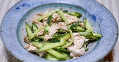 さっぱりと「鶏ささみ肉ときゅうりの和え物」&「鰻の蒲焼き」