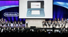 世界の檜舞台から降りる「任天堂」…“ガラパゴス”へ一直線