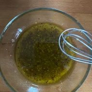 群馬県産春菊で！夫婦で一袋はペロリの春菊サラダ　ハニーマスタードレモン風味【PR】